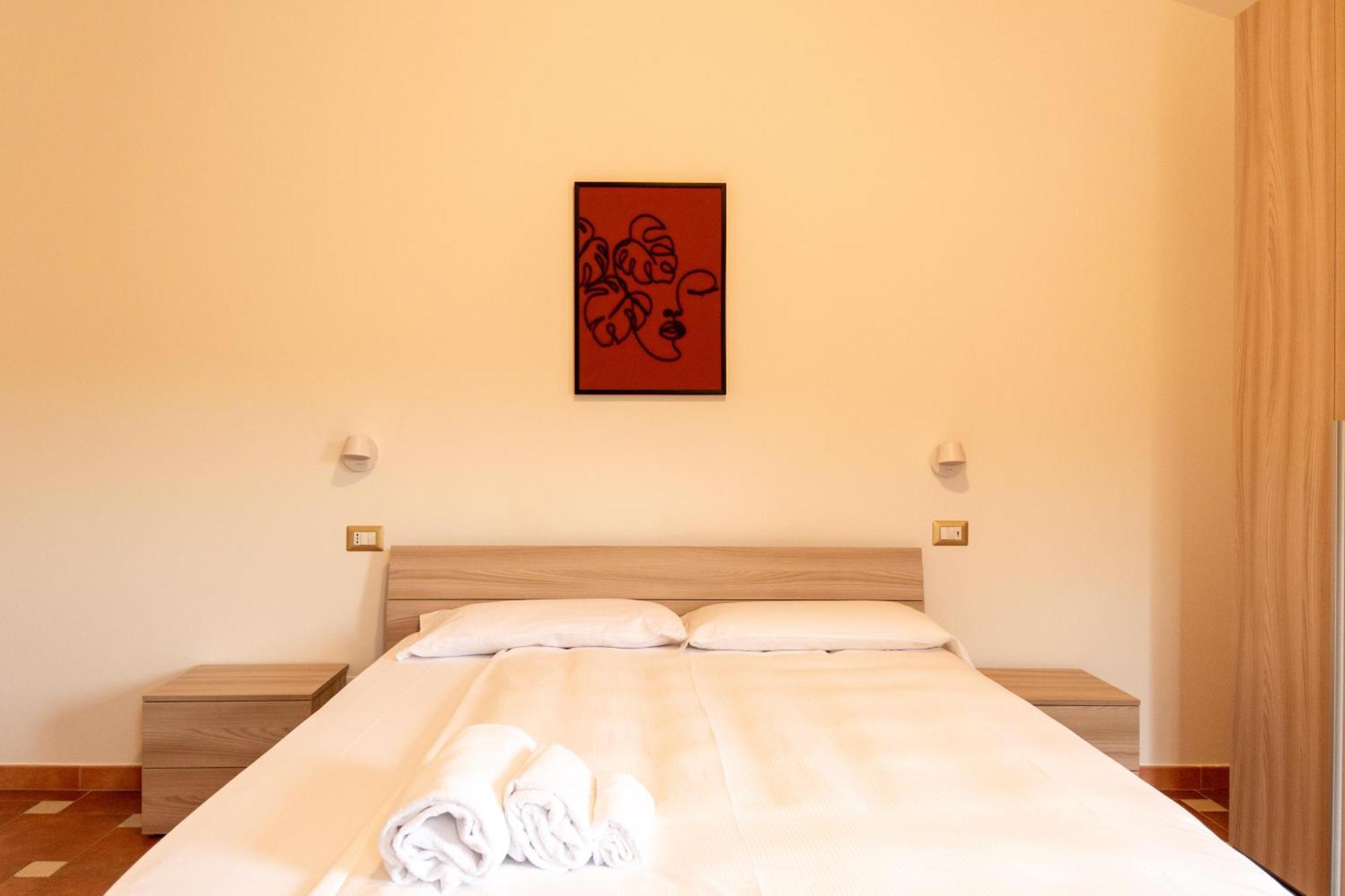 Vigneto - Italian Restaurant & B&B Villa Rosa Di Martinsicuro Екстериор снимка